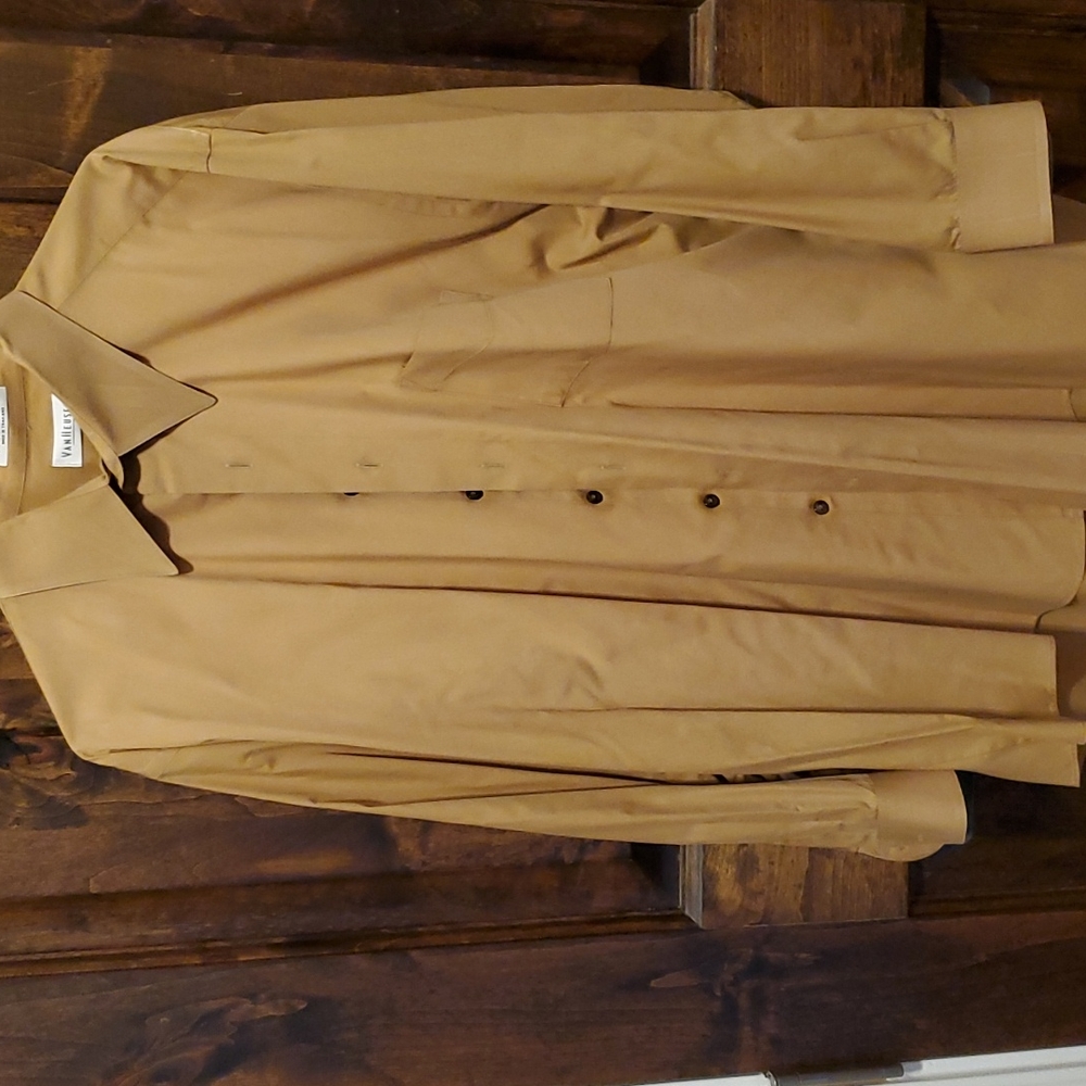 Van Heusen Button Down